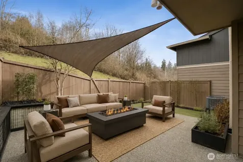 20702 93rd Place S Kent WA 98031