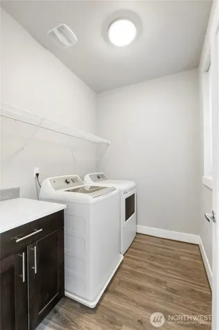 20702 93rd Place S Kent WA 98031
