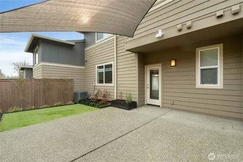20702 93rd Place S Kent WA 98031