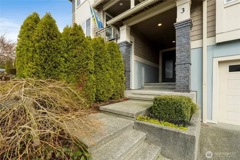 20702 93rd Place S Kent WA 98031
