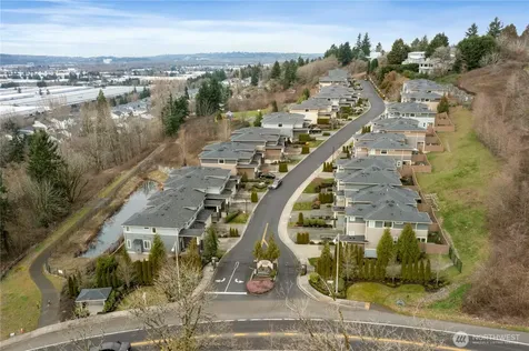 20702 93rd Place S Kent WA 98031