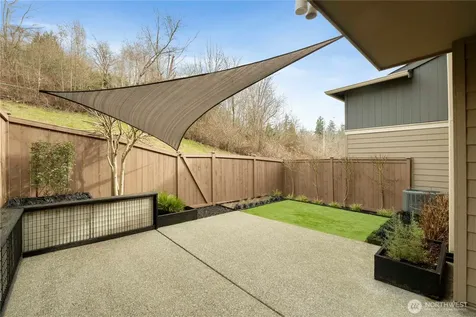20702 93rd Place S Kent WA 98031