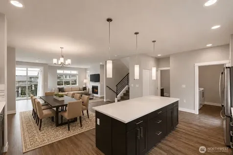 20702 93rd Place S Kent WA 98031