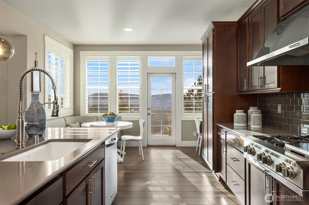 2440 NE Daphne Street Issaquah WA 98029