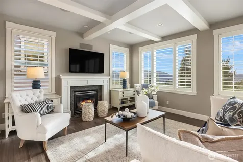 2440 NE Daphne Street Issaquah WA 98029