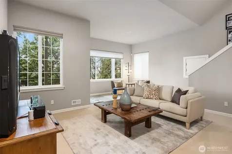 2440 NE Daphne Street Issaquah WA 98029
