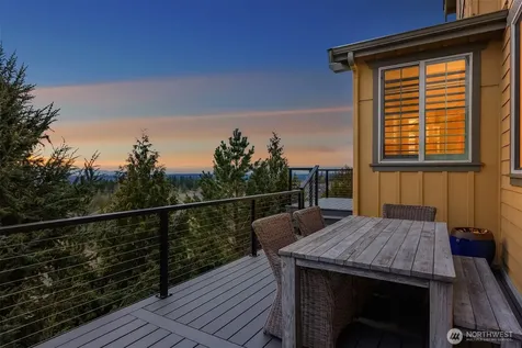 2440 NE Daphne Street Issaquah WA 98029
