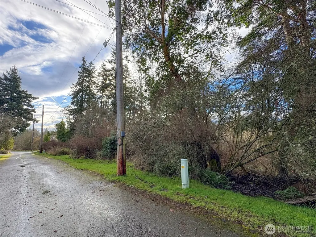 0 W 8/9 Alley Port Angeles WA 98363