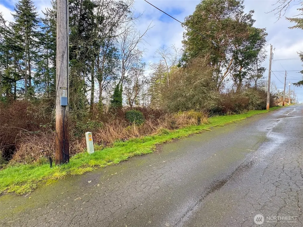 0 W 8/9 Alley Port Angeles WA 98363