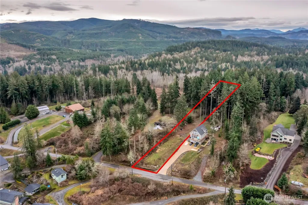 12120 S Clear Lake Road E Eatonville WA 98328