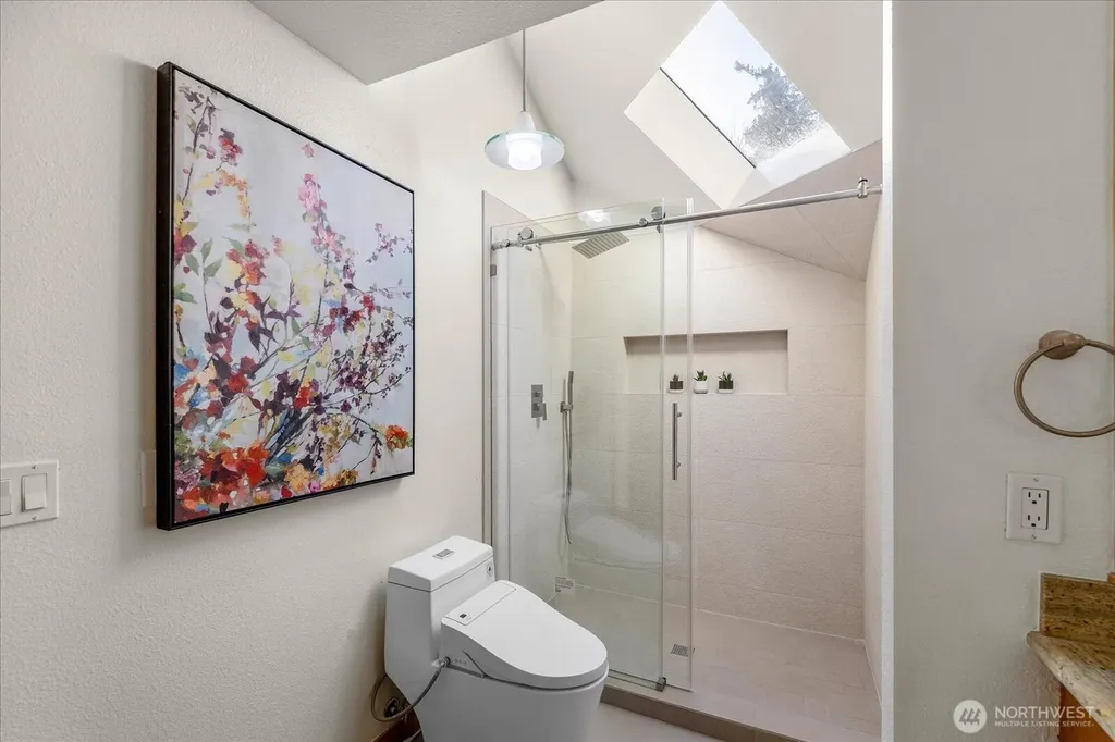 8526 E Mercer Way Mercer Island WA 98040