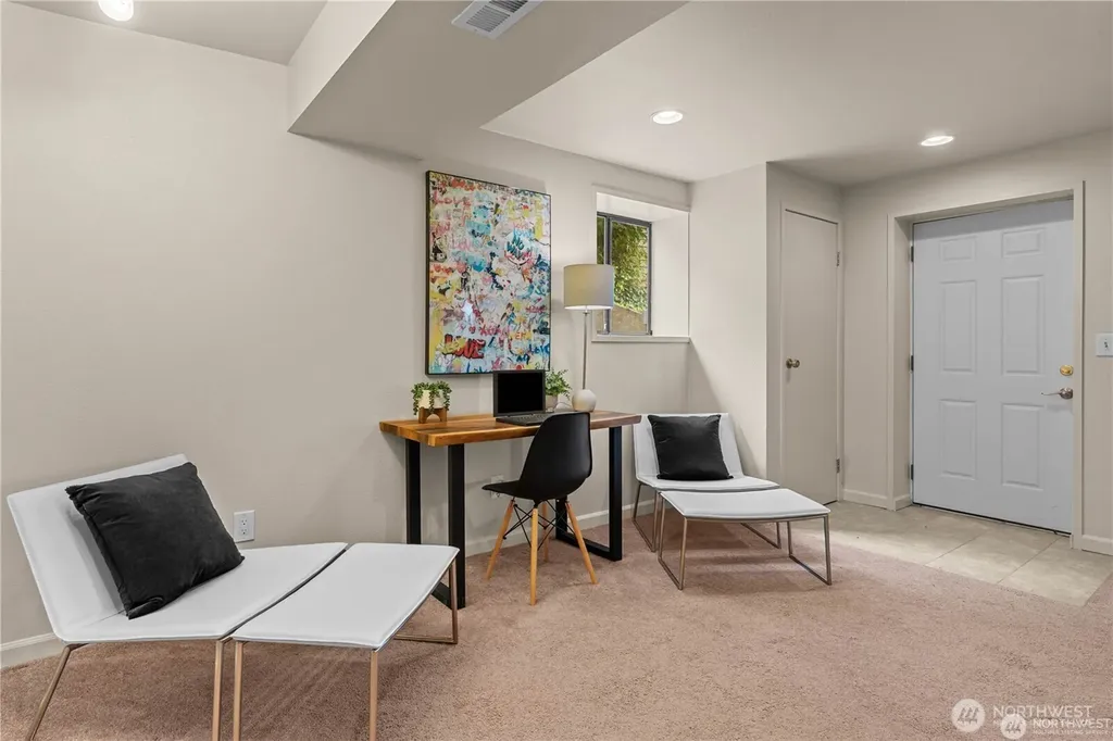 8526 E Mercer Way Mercer Island WA 98040