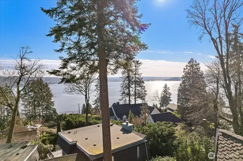 8526 E Mercer Way Mercer Island WA 98040