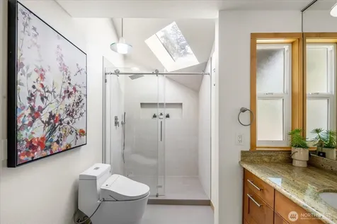 8526 E Mercer Way Mercer Island WA 98040