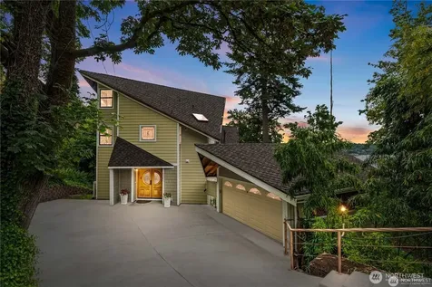 8526 E Mercer Way Mercer Island WA 98040