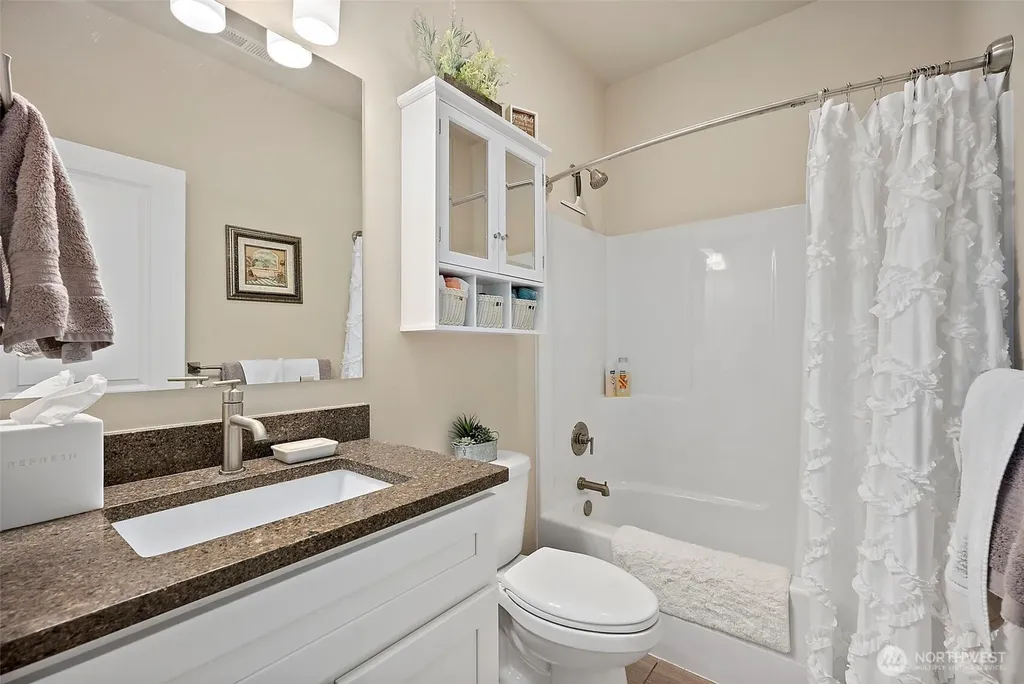 1522 N 4th Street Mccleary WA 98557