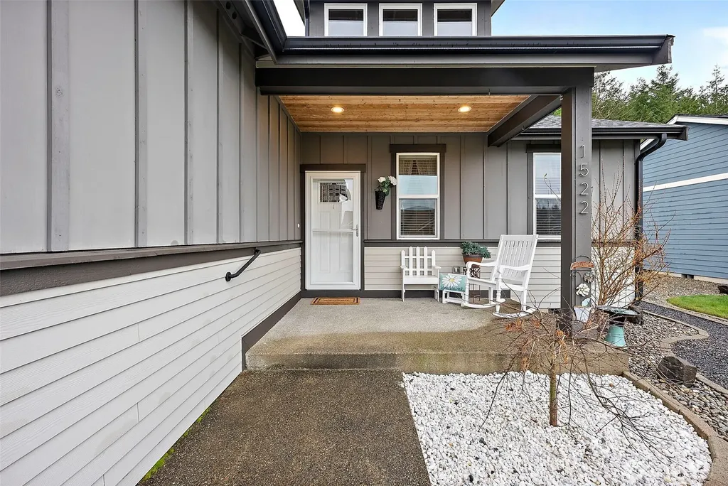 1522 N 4th Street Mccleary WA 98557