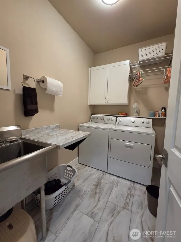 1522 N 4th Street Mccleary WA 98557