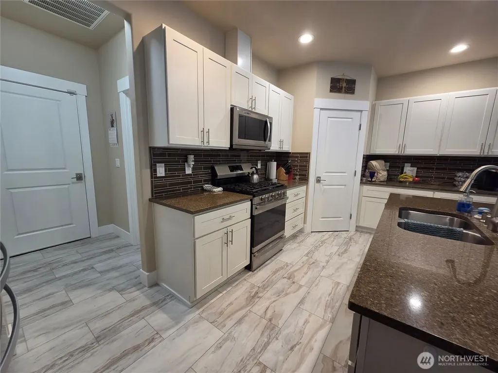 1522 N 4th Street Mccleary WA 98557