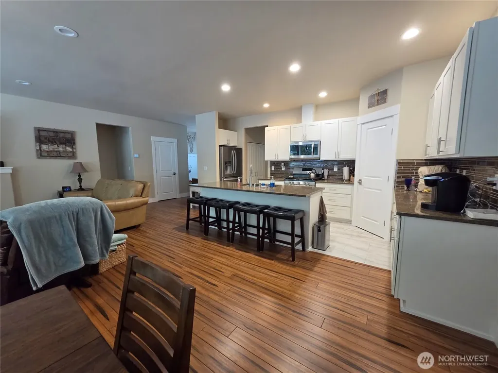1522 N 4th Street Mccleary WA 98557
