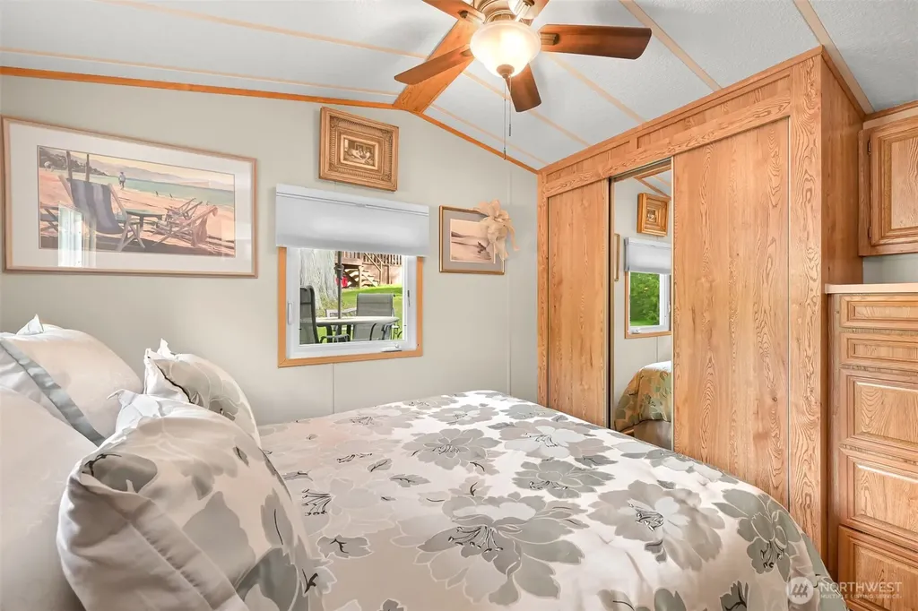316 W Lake Samish Drive Bellingham WA 98229
