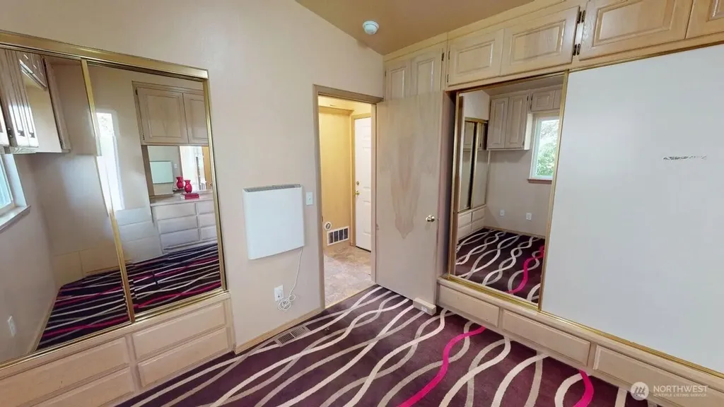 22989 Lake Mcmurray Lane Mount Vernon WA 98274