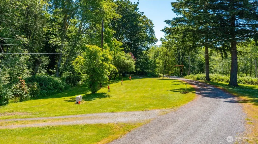 22989 Lake Mcmurray Lane Mount Vernon WA 98274