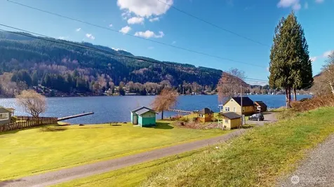 22989 Lake Mcmurray Lane Mount Vernon WA 98274