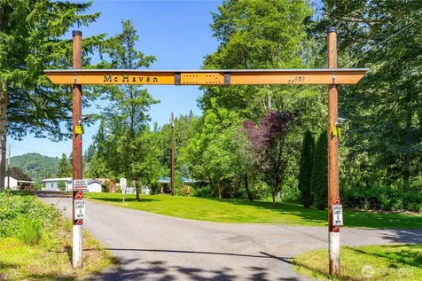 22989 Lake Mcmurray Lane Mount Vernon WA 98274