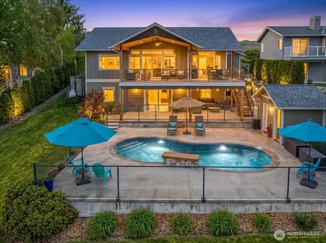 25 Harvey Lewis Lane Manson WA 98831