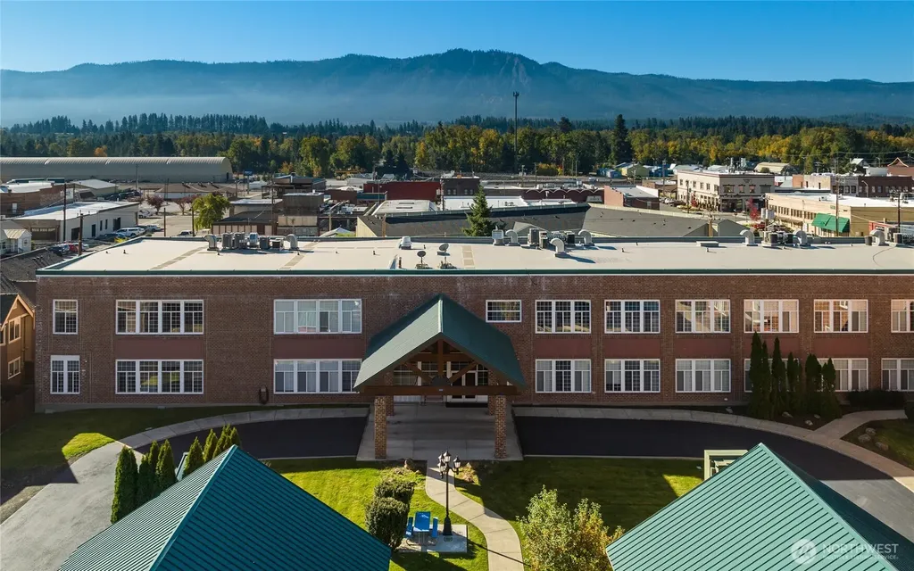 202 E Third Street Cle Elum WA 98922