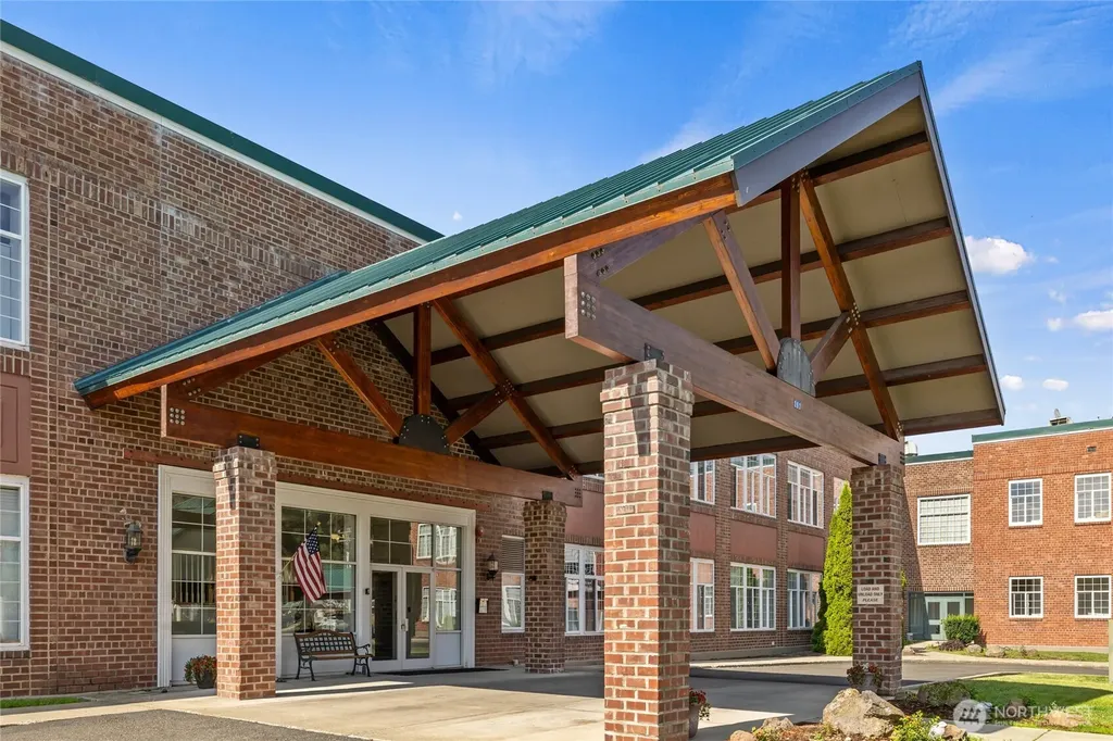 202 E Third Street Cle Elum WA 98922