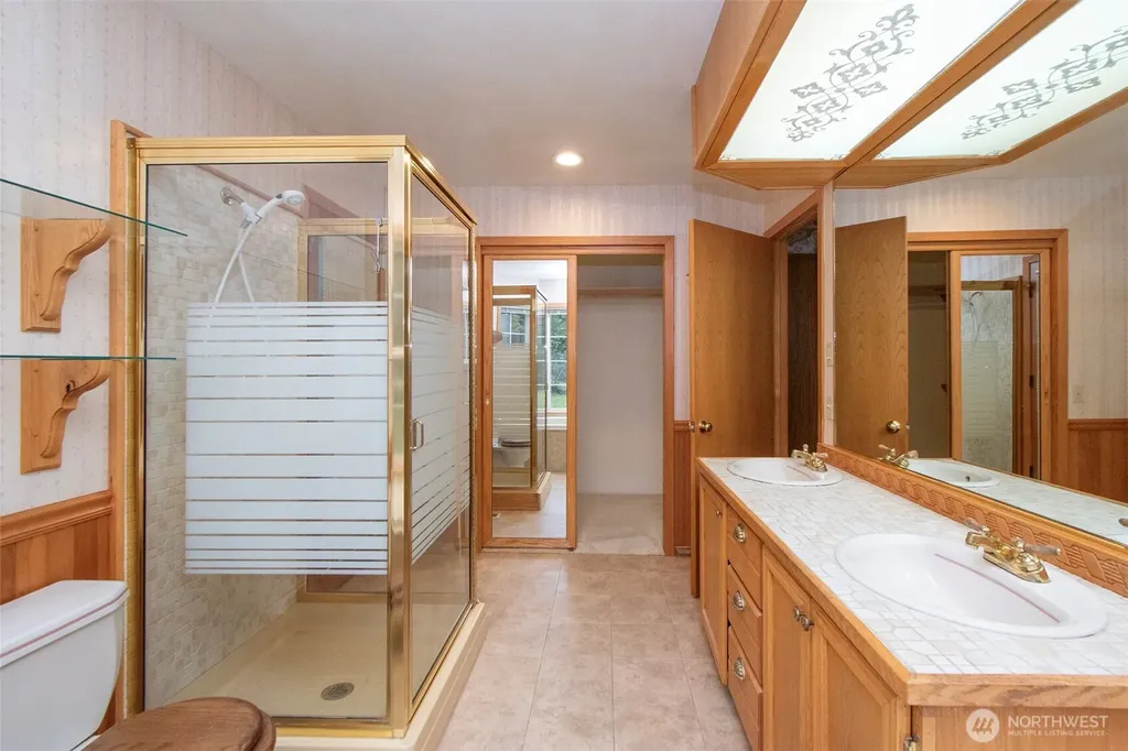202 W Emerald Forest Lane Sequim WA 98382