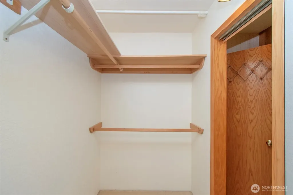 202 W Emerald Forest Lane Sequim WA 98382