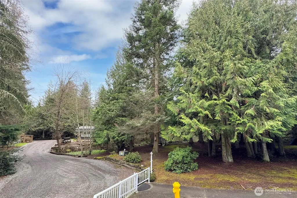202 W Emerald Forest Lane Sequim WA 98382