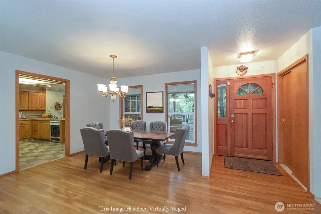 202 W Emerald Forest Lane Sequim WA 98382