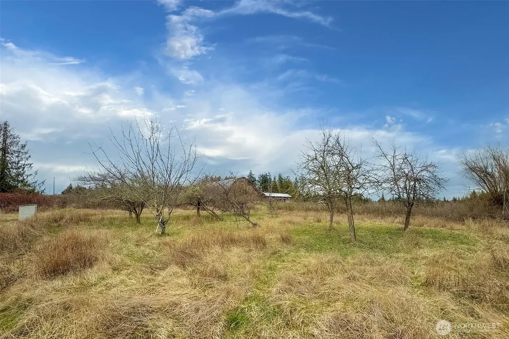 202 W Emerald Forest Lane Sequim WA 98382