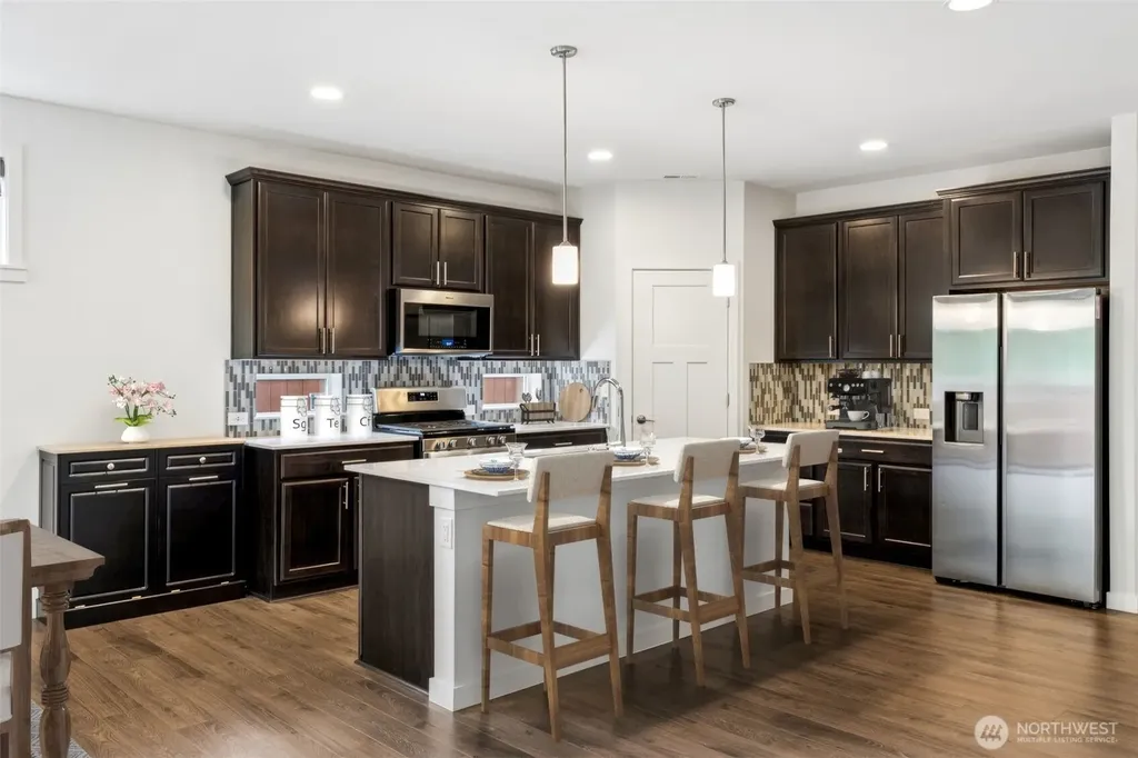 5605 Reef Lane NE Olympia WA 98516
