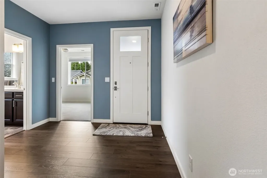 5605 Reef Lane NE Olympia WA 98516