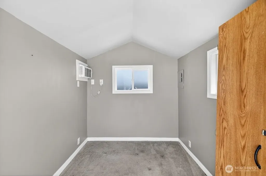 127 Frontier Way SW Mattawa WA 99349