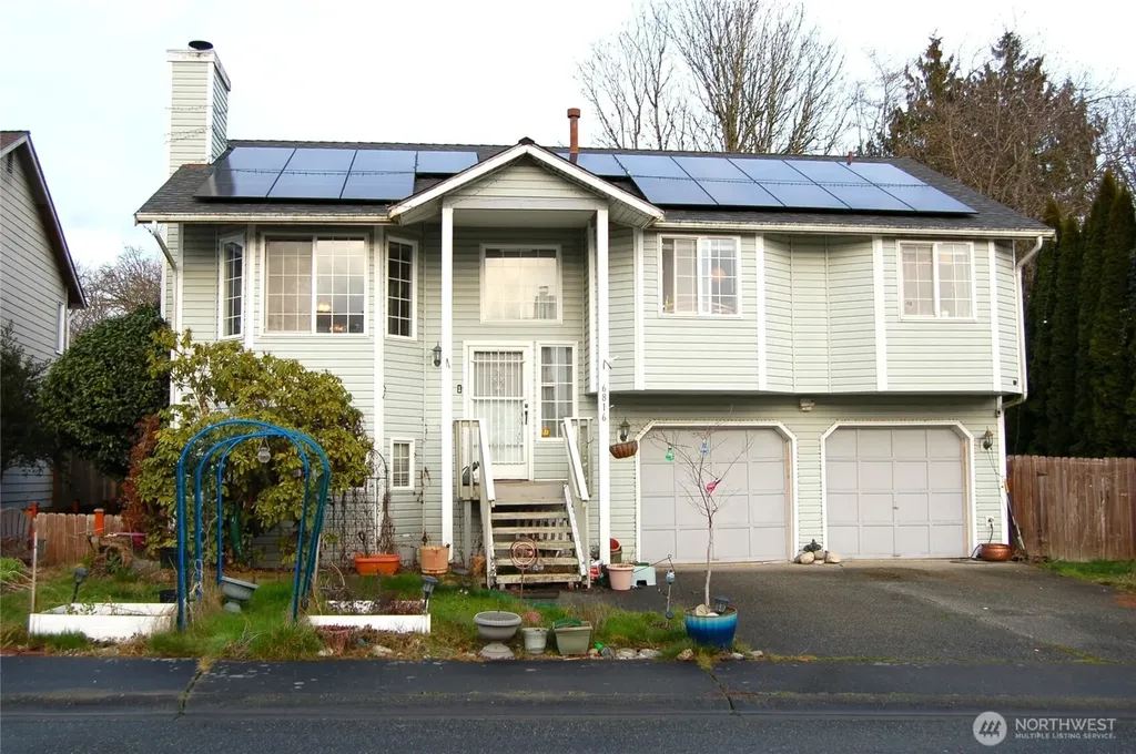 6816 Church Creek Court NW Stanwood WA 98292