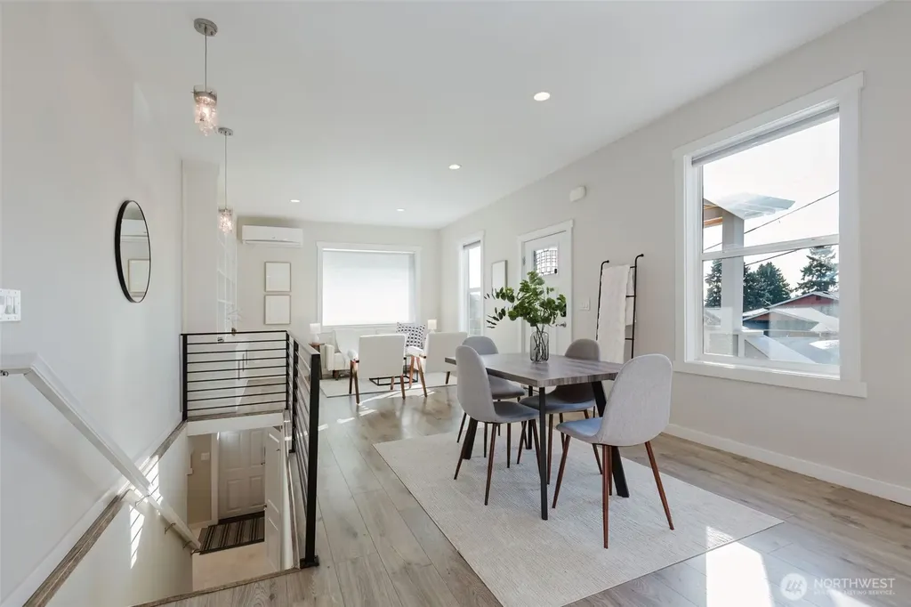 3032 S Dawson Street Seattle WA 98108