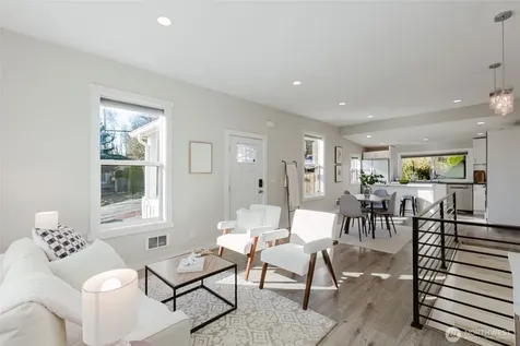 3032 S Dawson Street Seattle WA 98108