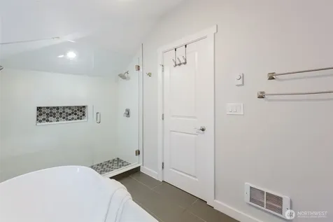 3032 S Dawson Street Seattle WA 98108