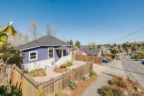 3032 S Dawson Street Seattle WA 98108