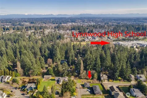 808 178th Place SW Lynnwood WA 98037