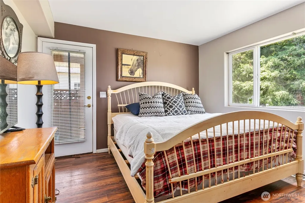 2176 Burk Road Blaine WA 98230