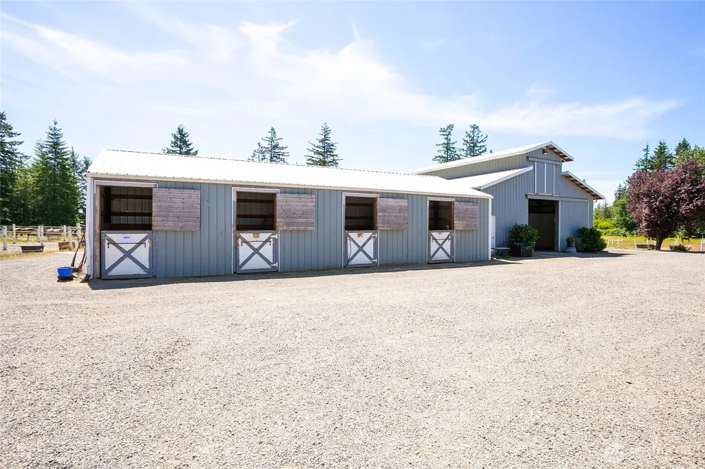 2176 Burk Road Blaine WA 98230