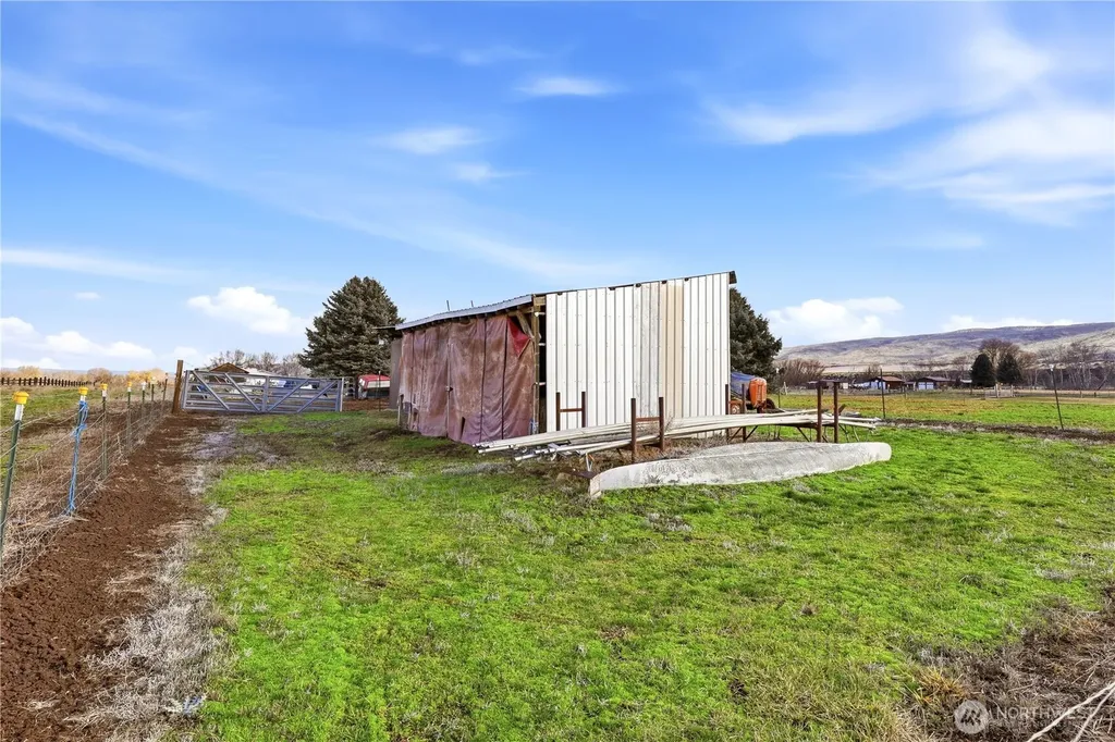 14254 Rutherford Road Yakima WA 98903