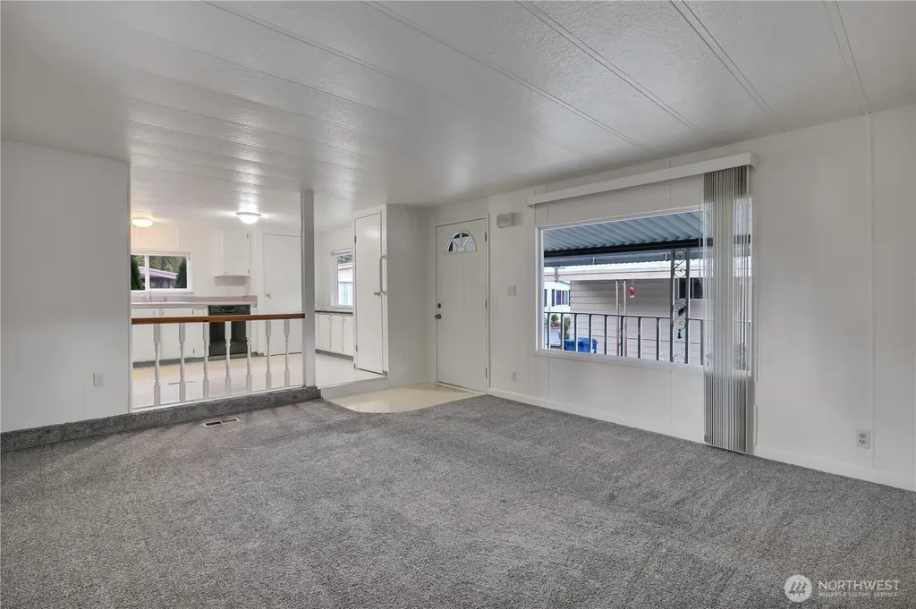 21809 107th Place SE Kent WA 98031